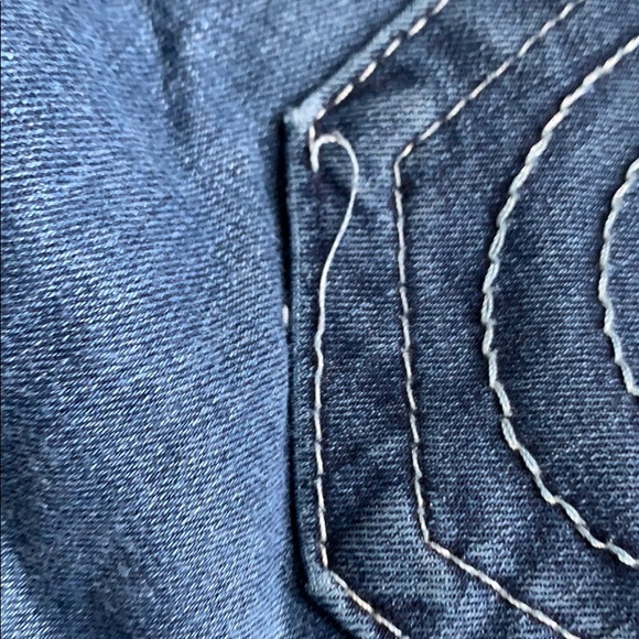 *SOLD* True Religion - Size 26 - Good Condition💙 - Picture 6 of 6